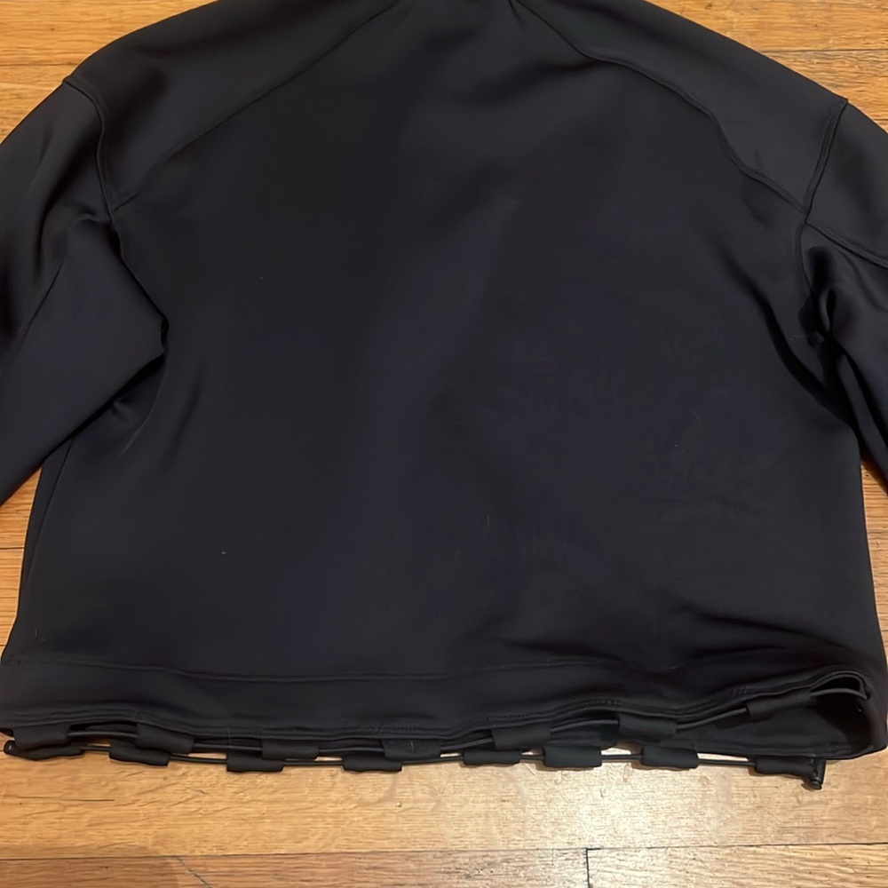 Fabletics Barrier Scuba Oversized Pullover in Black, size XS - Picture 11 of 13